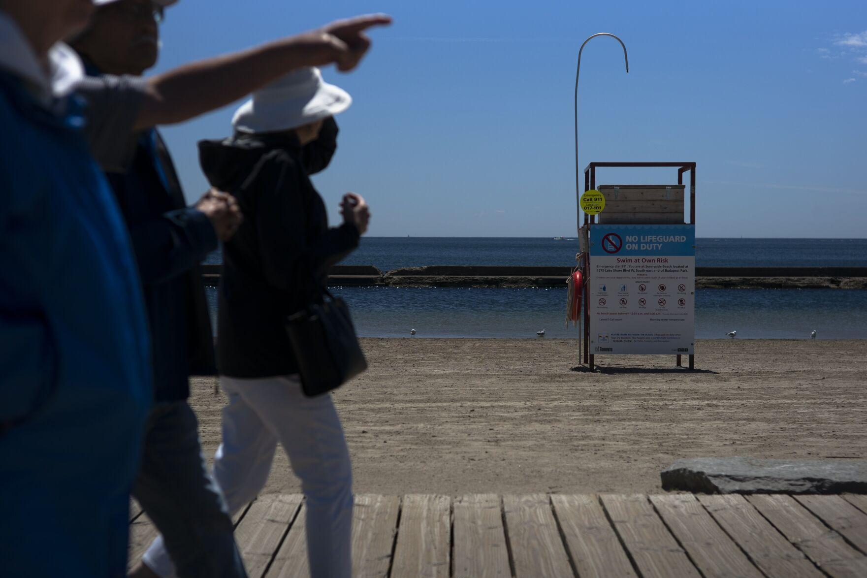 Stay out of the water at one Toronto public beach